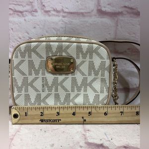 Michael Kors crossbody bag